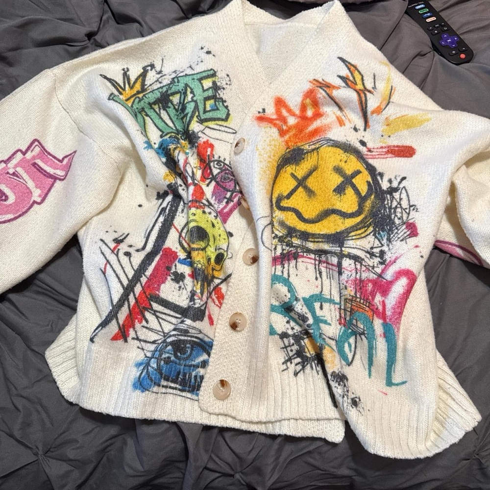Graphic sweater